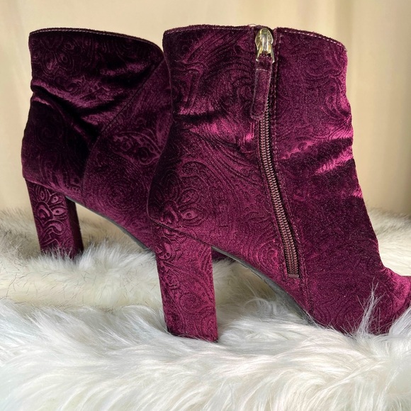 Nine West Shoes - Nine West Purple Heeled Boots Velvet Elegance
